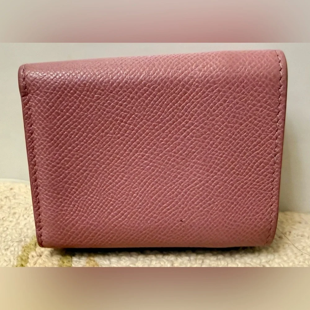CHRISTIAN DIOR 30 Montaigne CD Logo Pink Barbie Coquette Compact Wallet Case